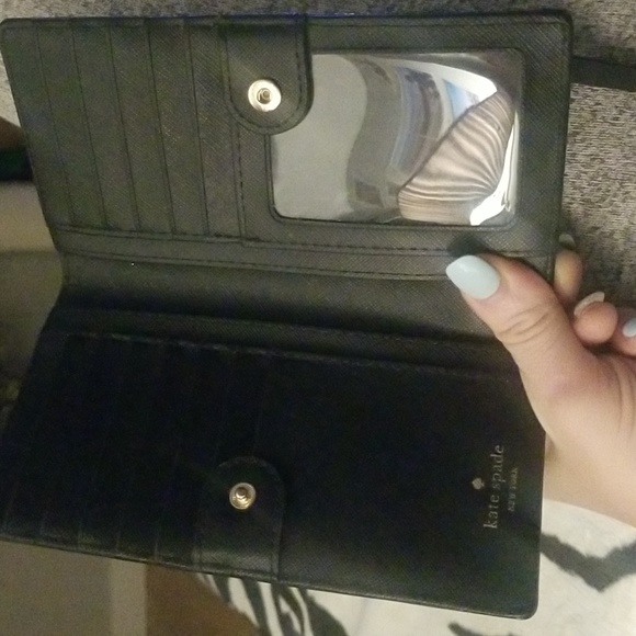 Kate spade Wallet - Picture 2 of 4